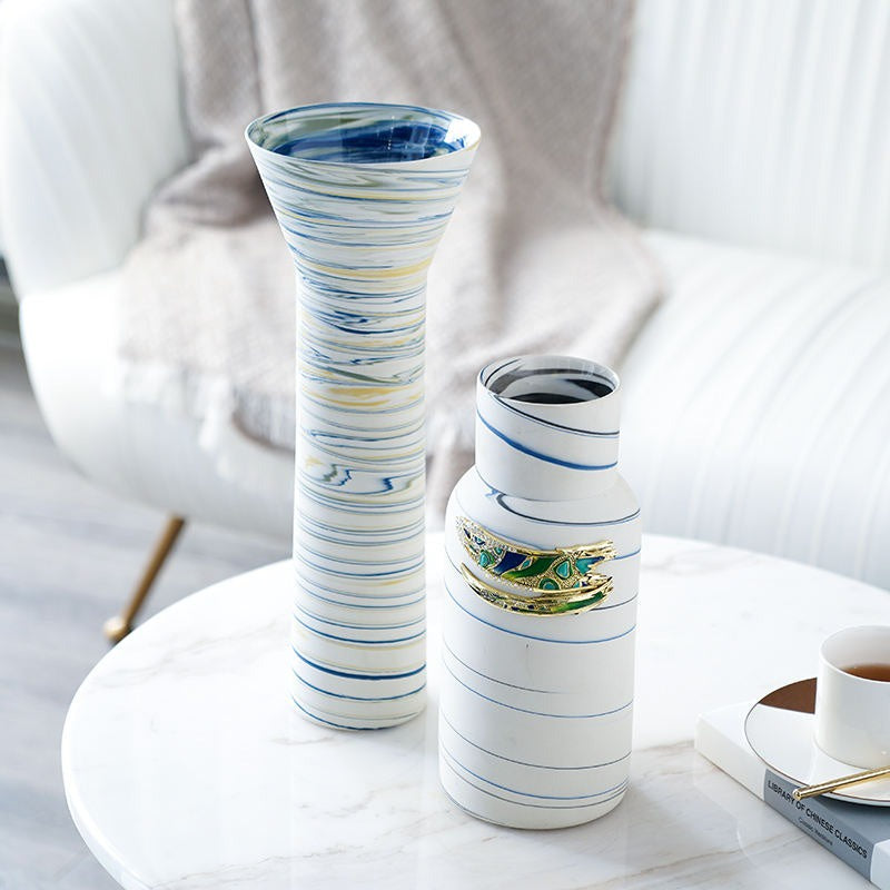 Decorative Vase Set with Swirled Lines