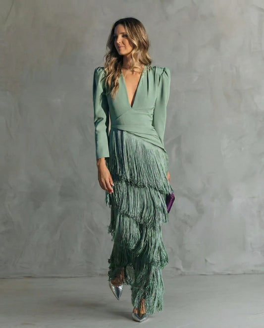Clara™ | Elegant midi dress with fringe sleeves